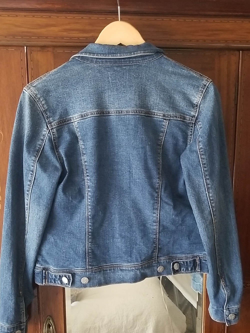 Jessica Simpson Classic Blue Jean Jacket - Picture 4 of 4